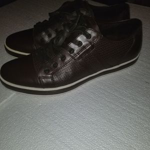 Kenneth Cole Right On Cue